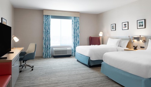 Room, 2 Queen Beds, Accessible, Bathtub (Mobility & Hearing)