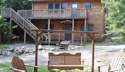 Evergreen Deluxe Cabin