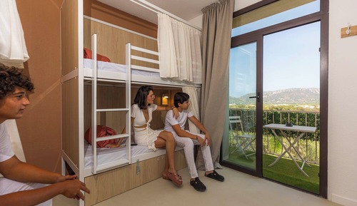 Chambre privee 4 lits