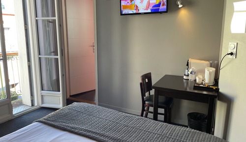 Classic Double Room, City View