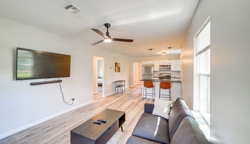 House (2 Bedrooms)