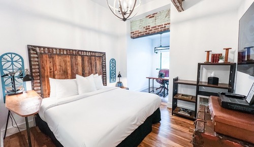 Design Room, 1 King Bed, Non Smoking