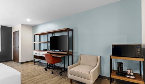 Suite, 2 Queen Beds, Non Smoking