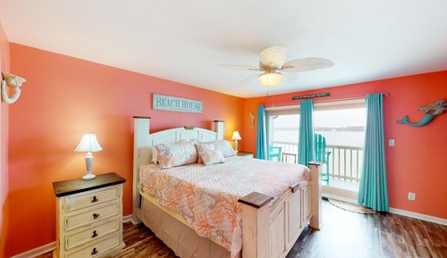 Family Condo, 2 Bedrooms, Balcony, Lagoon View