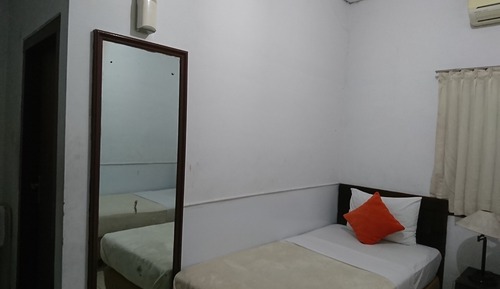 Basic Single Room