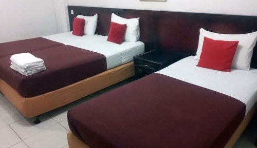 Basic Triple Room, Non Smoking
