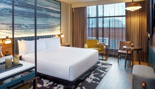 Room, 1 King Bed (High Floor)