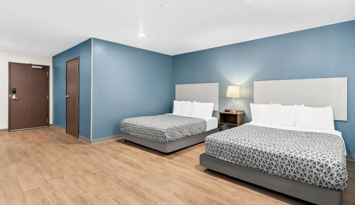 Suite, 2 Queen Beds, Accessible, Non Smoking