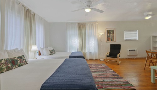 Deluxe Double Room #9