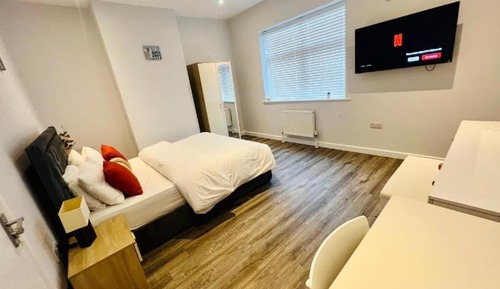 Deluxe Double Room, City View