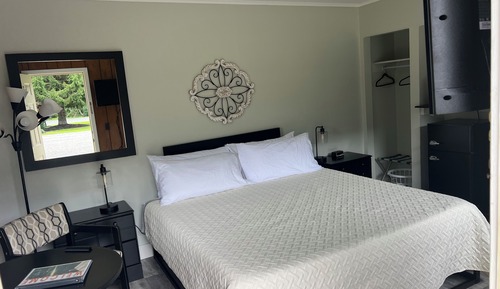 Comfort Room, 1 King Bed