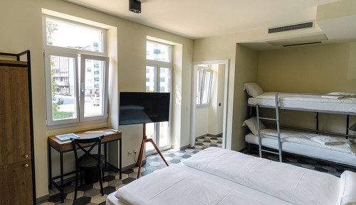 Comfort Double or Twin Room, Balcony, City View