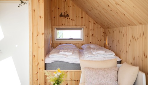 Superior Bungalow, Lake View