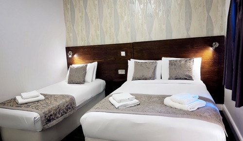 Standard Quadruple Room