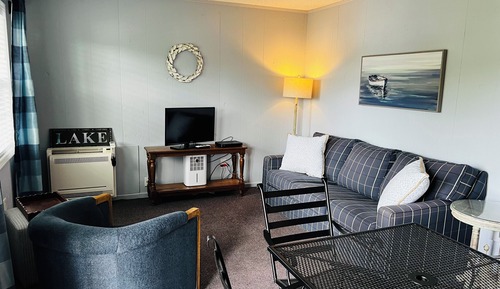 Studio Suite, 1 Bedroom, Kitchen, Lake View