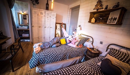 Economy Twin Room, Park View (Cousin Hube)