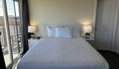 Suite, 1 Queen Bed with Sofa bed, Non Smoking, Marina View