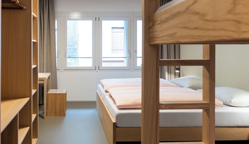 Family room with shower/WC