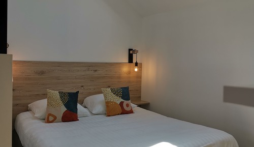 Senior Apartment, Garden View