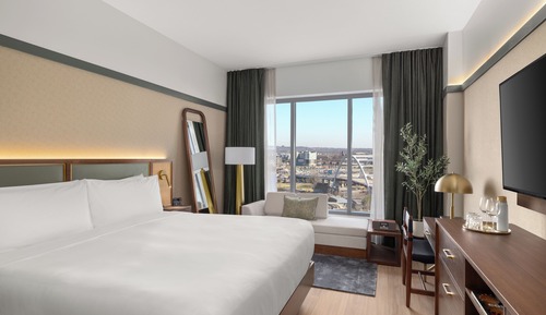 Room, 1 King Bed, Accessible (Hearing)