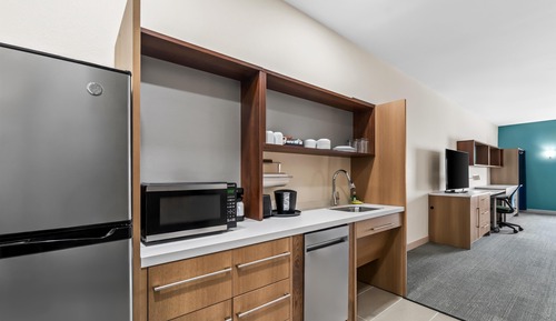 Studio Suite, 1 King Bed, Accessible, Bathtub