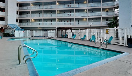 Condo (1 Bedroom)