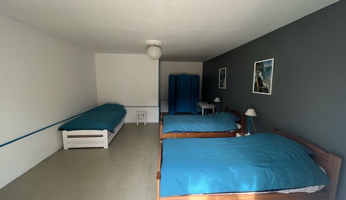 Room, Courtyard View