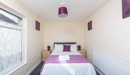 Superior House, 3 Bedrooms