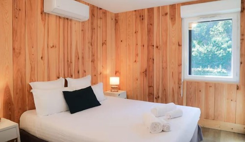 Deluxe Suite, 1 Double Bed with Sofa bed, Terrace