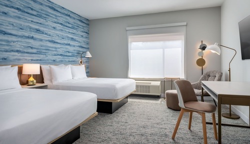 Studio, 2 Queen Beds (Mobility/Hearing Accessible, Tub)