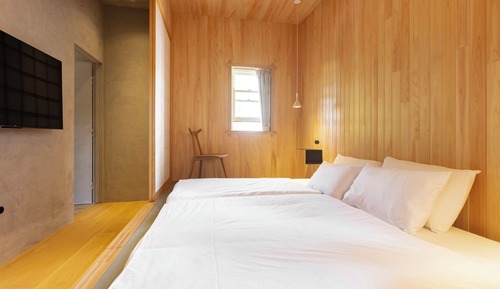 Design Single Room, Private Bathroom