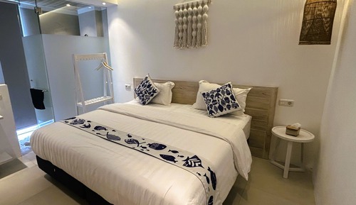 Standard Super King Room No View