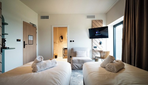 Superior Room, Multiple Beds