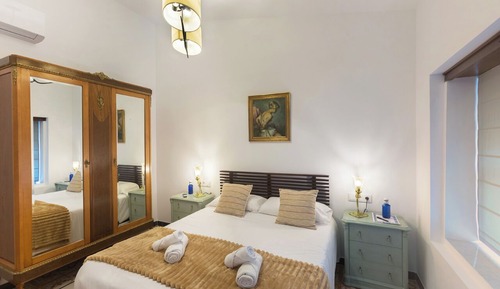 Traditional Room