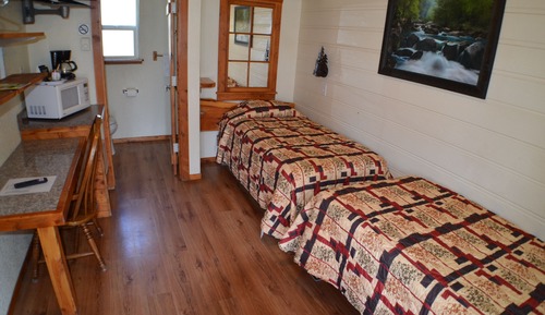 Basic Double or Twin Room, Non Smoking, Private Bathroom