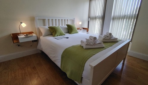 Double Room (Room 3)