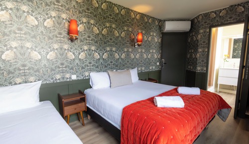 Classic Triple Room