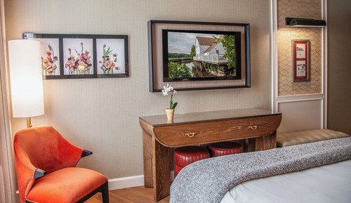 Superior Room, 1 King Bed (ADA)