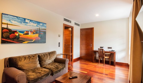Deluxe Villa, River View