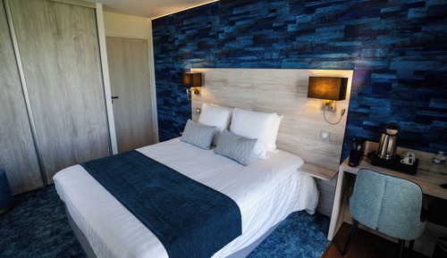 Suite, Garden View
