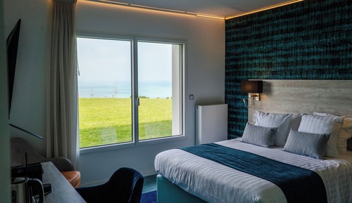 Deluxe Suite, Sea View