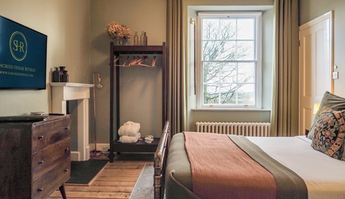 Superior Suite, Ensuite, Garden View