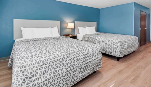 Suite, 2 Queen Beds, Non Smoking
