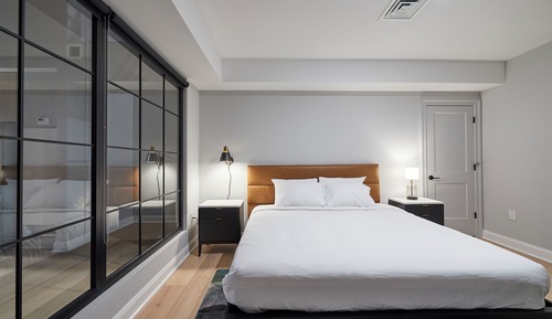 Deluxe Suite, 1 Queen Bed with Sofa bed