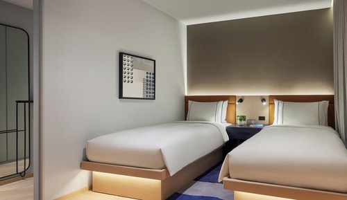 Two Bedroom Heritage Apartment - King/Twin