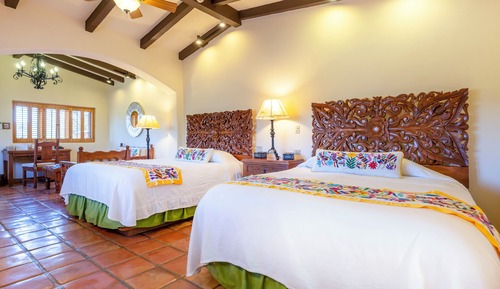 Deluxe Room, 2 Twin Beds, Garden View