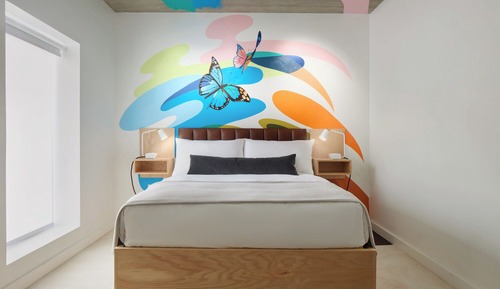 ADA ROOM#3 LET'S FLY AND DIVE