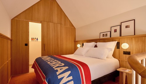 Superior Room, Mezzanine