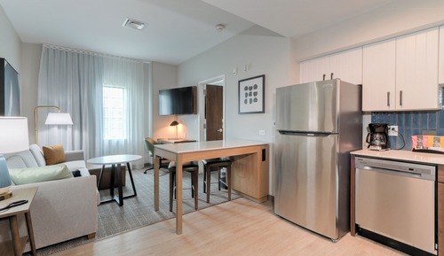 Suite, 1 Bedroom, Kitchen