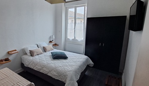 Classic Single Room, 1 Double Bed